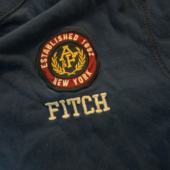 Abercrombie and Fitch shirt - Picture 2 of 3